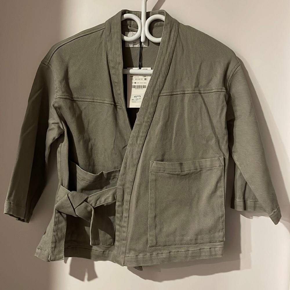 NWT Zara denim kimono-style jacket